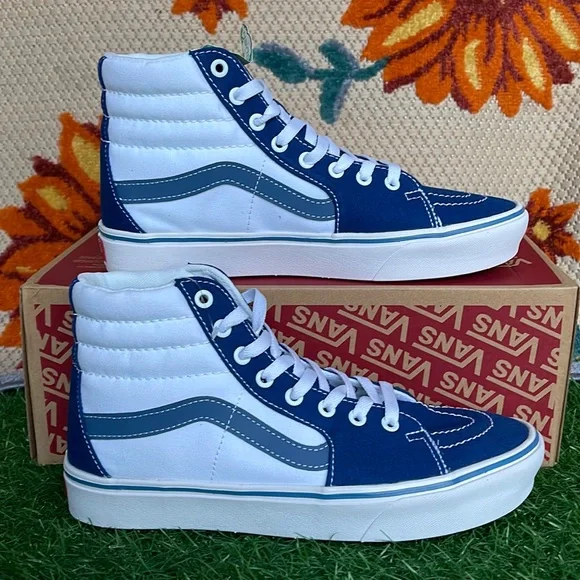 Vans Comfycush Sk8-Hi Tri-Tone True Blue/Moon Men’s sneakers - Picture 3 of 16